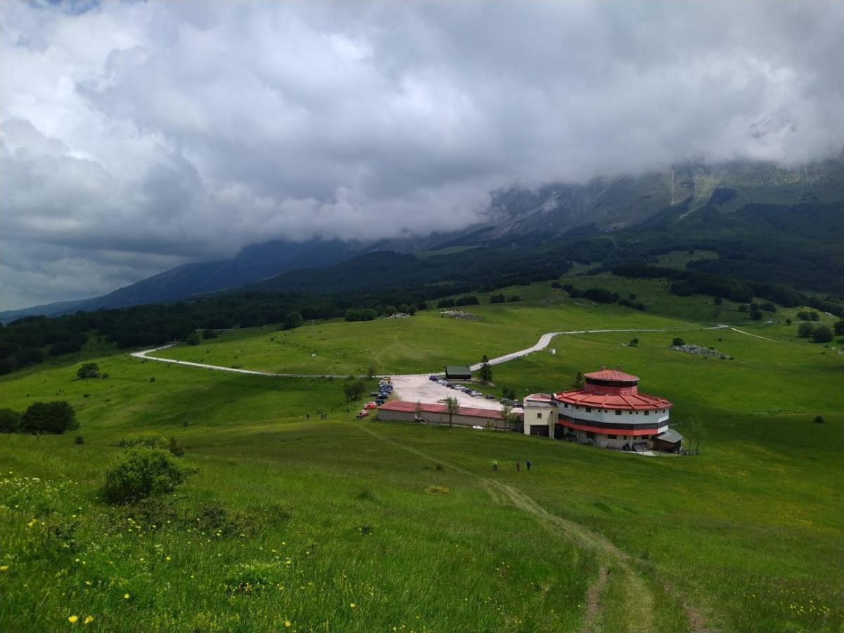 Hotel Panorama San Valentino in Abruzzo Citeriore Kültér fotó